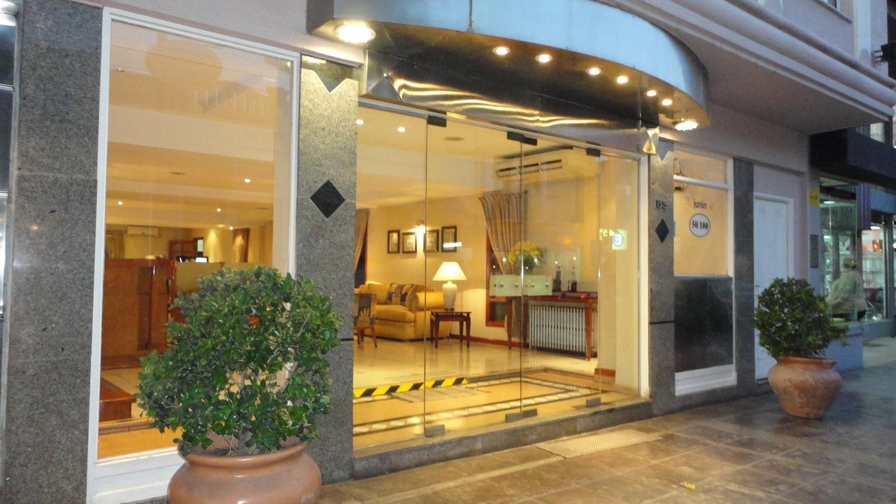 Hotel Piero 梅塞德斯镇 外观 照片